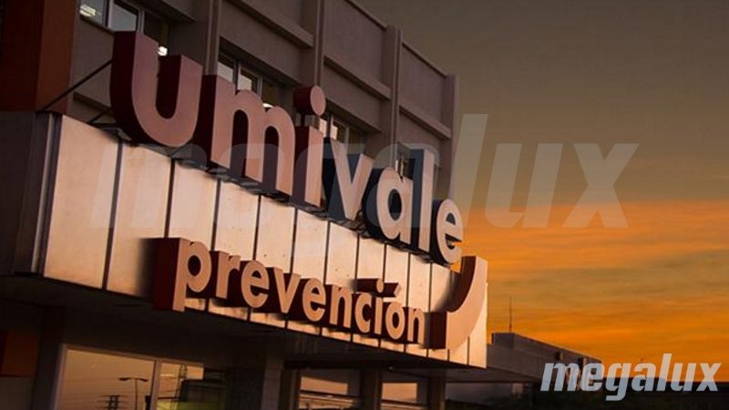 Megalux alumbra las clínicas Umivale con la última tecnología en LED